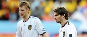 Anführer mit Bart: Arne Friedrich (r.) an der Seite von Per Mertesacker.