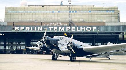 Alte Zeiten. „Tante Ju“ in Tempelhof. ddp