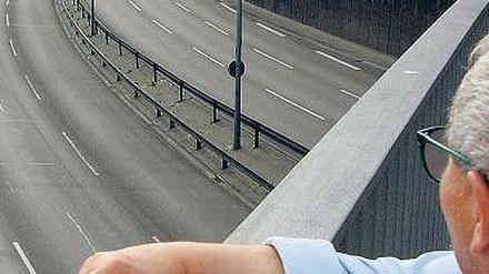 Schneise der Armut? Wer an der Stadtautobahn oder den verkehrsreichen Straßen wohnt, gehört nach einer Studie der Linkspartei oftmals zu den sozial Benachteiligten der Gesellschaft. 