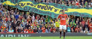 Bei vielen Fans in der englischen Premier League (hier die von Manchester United) regt sich inzwischen Protest gegen die eher finanziell interessierten, meist ausländischen Besitzer ihrer Vereine.