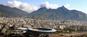 Eine von vielen Baustellen. In Rios Maracanã-Stadion soll das WM-Finale stattfinden, doch die Renovierung verzögert sich.