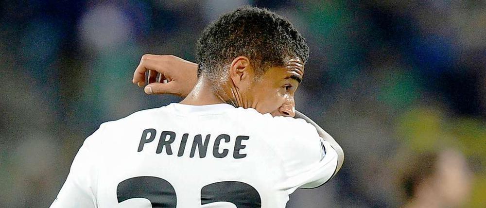 Der gebürtige Berliner Boateng gab zu, Autospiegel abgetreten zu haben.