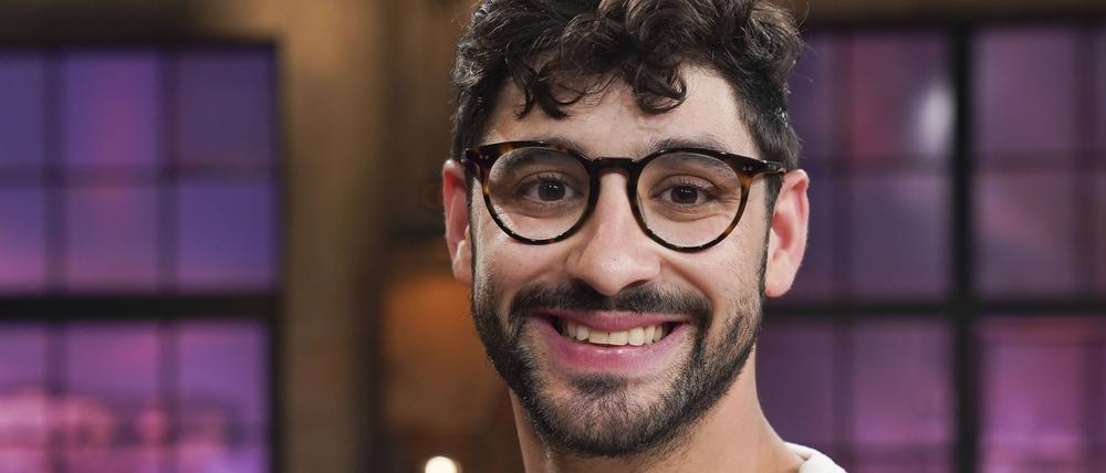 Bijan Kaffenberger im Juli 2019 bei der Aufzeichnung einer WDR-Talkshow.