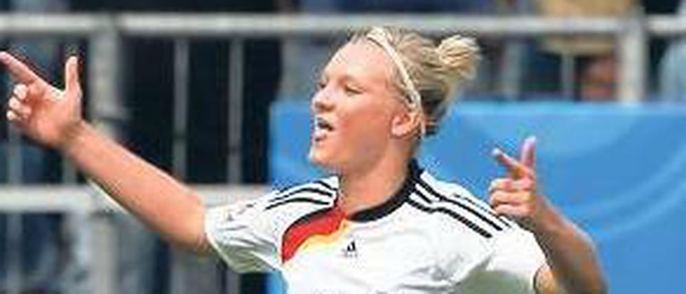 Meisterin der Welt. Alexandra Popp hat mit zehn Toren das deutsche Team zum Titel geführt. Foto: dpa