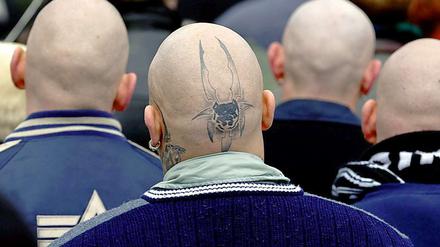 Neonazis suchen in Berlin offenbar nach einer Immobilie für ein Jugendzentrum.