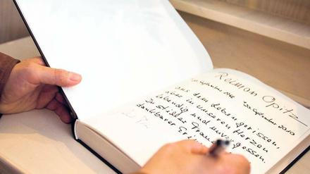 Die Gorillas haben eine Bezugsperson verloren - die Zoobesucher ein Idol.