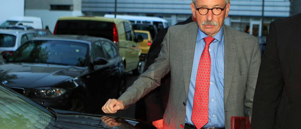 Thilo Sarrazin ist mit seinem Buch auf Lesereise.