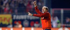 Komm hol' das Lasso raus! FSV-Trainer Thomas Tuchel und sein Team jubeln weiter an der Tabellenspitze.