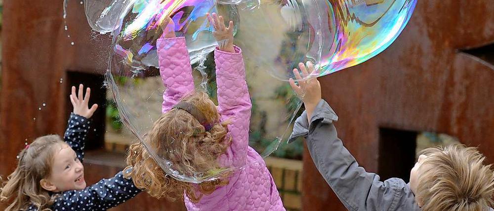 Unbeschwert groß werden. Beim Kinderschutz hat Berlin Nachholbedarf.