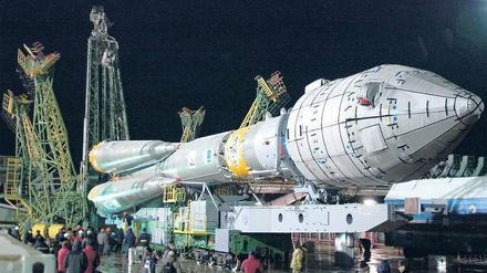 Im Liegen. Russische Raketen werden waagerecht montiert und zum Startplatz gebracht. So wird es auch in Wostotschny sein. Foto: ddp
