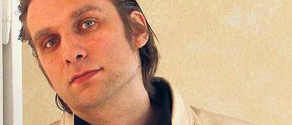 Pop-Messias. Jens Friebe singt von Liebestheater und Lebensbilanzen. 