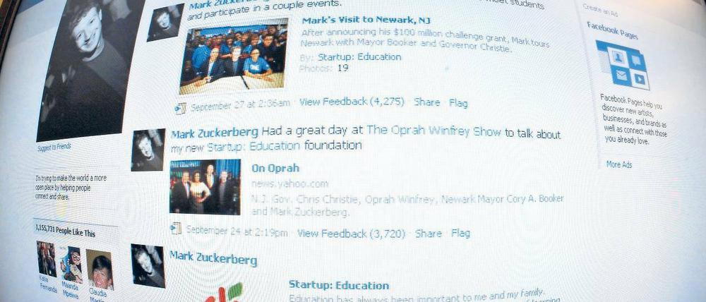Offen nach vielen Seiten: Die Facebook-Website mit ihren Kontaktmöglichkeiten und diversen Spielen. Foto: AFP