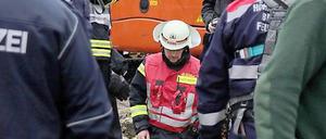 Die Rettungskräfte können den 45-Jährigen nur noch tot bergen.