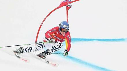 Vor dem Tor schon Weltklasse. Aber auch ohne Tore soll Viktoria Rebensburg auf der Piste bald ganz vorne mitfahren.