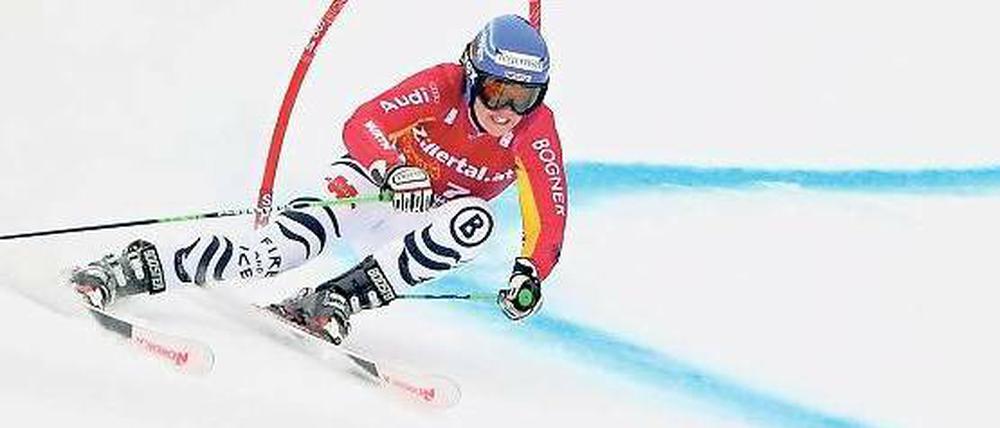 Vor dem Tor schon Weltklasse. Aber auch ohne Tore soll Viktoria Rebensburg auf der Piste bald ganz vorne mitfahren.