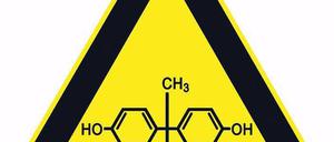 Gefährliche Formel. In Dänemark ist Bisphenol A in Produkten, die Kontakt mit Kindernahrung haben, verboten.
