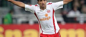 15 Minuten gespielt und zwei Tore erzielt: Mit Sami Allagui wechselte Trainer Tuchel den notwendigen Torerfolg ein.