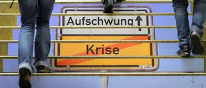 Gute Nachrichten plakatiert die Regierung gerne - und die Wirtschaft fällt auch im aktuellen Ifo-Index in den Jubel ein.