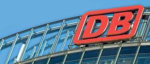 Gläserne Firma. Die Datenaffäre kostete 2009 Hartmut Mehdorn den Job. Man gehe nun behutsamer vor, erklärte die Bahn. 