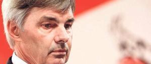 Rotes Tuch für Fans und Medien. Am Ende wurde Michael Meier für alles Schlechte beim 1. FC Köln verantwortlich gemacht.