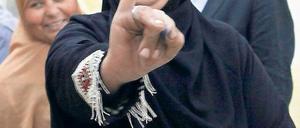 Jeder Wähler wurde mit Tinte markiert. Dennoch gibt es Hinweise auf Betrug.