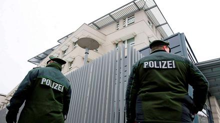 Polizisten vor der US-Botschaft in Berlin.