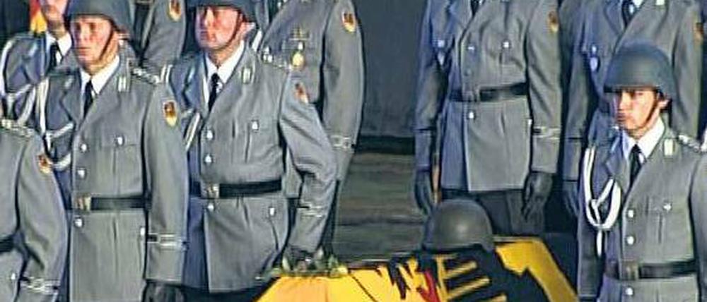 „Leben und Sterben für Kabul“. Szene aus der Dokumentation von Hubert Seipel zur Frage, wie Deutschland am Hindukusch die Freiheit verteidigt. Foto: NDR