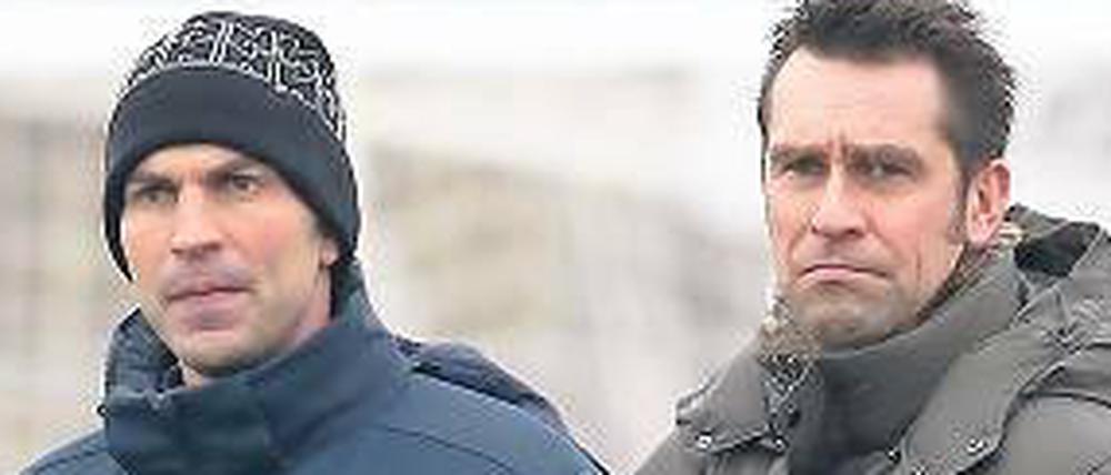 Der Winter ihres Missvergnügens. Trainer Markus Babbel (links) und Manager Michael Preetz versuchen sich in Herthas Schaffenskrise beizustehen. 