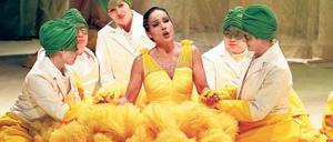 Tod durch Herzbruch. Beatrice Uria-Monzon als Didon in David Pountneys Berliner Inszenierung.