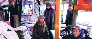 Das Filmteam. Viele Monate haben die Macher in der Bar gefilmt, nun soll daraus ein Film werden. Die Kosten: 25.000 Euro. Die Hälfte des Geldes haben die schon zusammen.