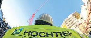 Der deutsche Baukonzern Hochtief will die Übernahme durch den spanischen Konkurrenten ACS verhindern.