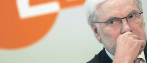 Ernste Miene, leise Hoffnung. ZDF-Intendant Markus Schächter wünscht sich, dass die nächste Ausgabe von „Wetten, dass...?“ im Februar 2011 mit dem Moderatorenpaar Thomas Gottschalk und Michelle Hunziker stattfindet. 
