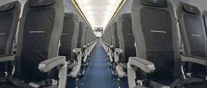 Dünnere Sitze: Obwohl zukünftig zwei zusätzliche Reihen in die Maschinen passen, wird es mehr Beinfreiheit geben.