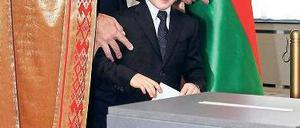 Auf dem Weg zur vierten Amtszeit. Der langjährige Amtsinhaber Alexander Lukaschenko regiert die frühere Sowjetrepublik Weißrussland seit 1994 mit eiserner Hand.