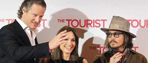 Absolute Verlierer: Trotz dreier Nominierungen ging das Hollywood-Debüt "The Tourist" des deutschen Florian Henckel von Donnersmarck, hier bei der Deutschlandpremiere des Films mit Angelina Jolie und Johnny Depp im Dezember in Berlin, leer aus.