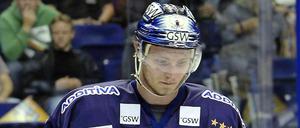 Florian Buschs Tor zum 1:3 kam zu spät. Die Eisbären blieben in Mannheim ohne Punktgewinn.