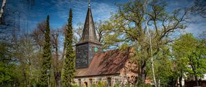 Die Dorfkirche in Wittenau nennt die Kirchenchefin „einen unglaublich wichtigen Ort mit ganz viel geballter Geschichte“ - mehr lesen Sie ganz am Ende des Interviews.