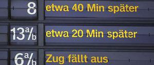 Verspätungen und Zugausfälle gehören zu den großen Ärgernissen der Bahnkunden - vielleicht würde mehr Konkurrenz dem Unternehmen Antrieb verleihen.