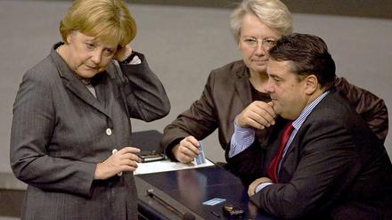 Union und SPD beschwören immer noch die alten Zeiten, in denen sie zusammen über 90 Prozent der Wähler mobilisieren konnten. Doch diese Zeiten sind längst vorbei.