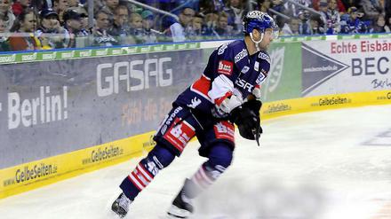 Torlose Kunst. Auch Richie Regehr trifft derzeit nicht für die Eisbären.