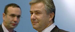 Wahlkampfhilfe für Rot-Rot: Die neue Polizeistatistik zeigt ein scheinbar sicheres Berlin. Ob Wolf und Wowereit bei der Wahl davon profitieren können?