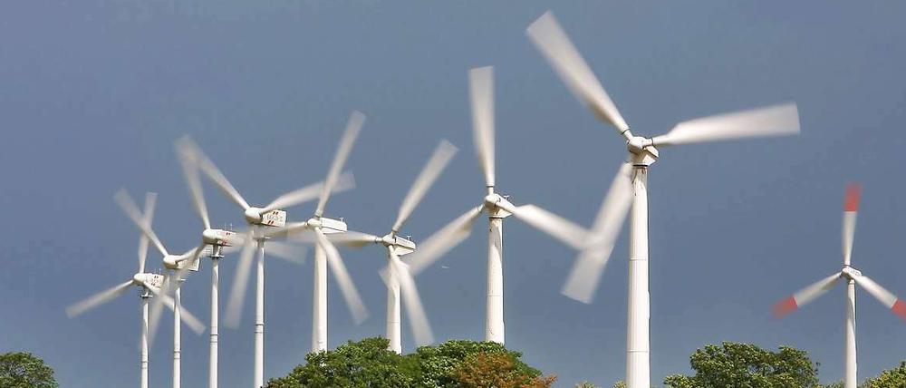 Zu teuer, zu hässlich und überhaupt: Eine vollständige Energiewende würde die deutsche Industrie vernichten.