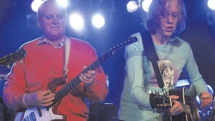 Eine coole Sau sei Bernd Pfaffenbach – hier an der E-Gitarre neben Rockstar Bob Geldof –, urteilte einmal eine Zeitung. 