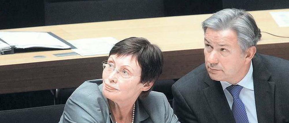 Senatorin Ingeborg Junge-Reyer und Berlins Regierender Bürgermeister Klaus Wowereit. 