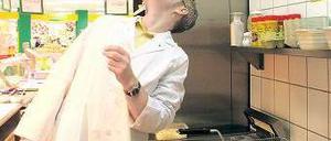 Wo ist der Dreck? Die Ergebnisse der Kontrollen werden im Internet auf www.berlin.de/sicher-essen veröffentlicht. Foto: ddp