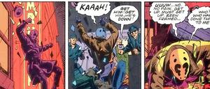 Männer mit Masken. Watchmen erschien erstmals vor 25 Jahren als Fortsetzungsgeschichte. Heute gilt die postmoderne Superhelden-Saga als Klassiker, die vom Time Magazine unter die 100 besten Bücher aller Zeiten gewählt wurde. 