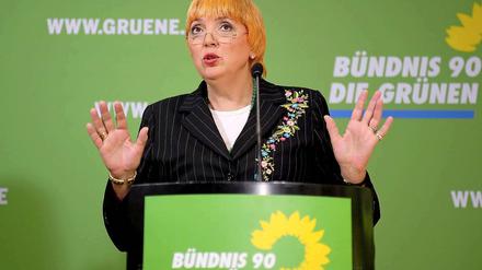 Claudia Roth (56) führt gemeinsam mit Cem Özdemir die Partei Bündnis 90/Die Grünen. Die emotionsstarke Politikerin gilt als eine Leitfigur des linken Parteiflügels. 