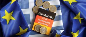 Das Bundesverfassungsgericht beschäftigt sich ab Dienstag mit einer Klage gegen die Griechenlandhilfen.