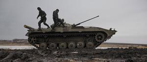 Der Aufmarsch russischer Truppen an der ukrainischen Grenze sorgt im Westen seit Wochen für Ängste vor einem möglichen Angriff Moskaus auf die Ukraine.
