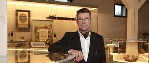 Matthias Henkel, Leiter vom Museum Neukoelln im Schloss Britz 